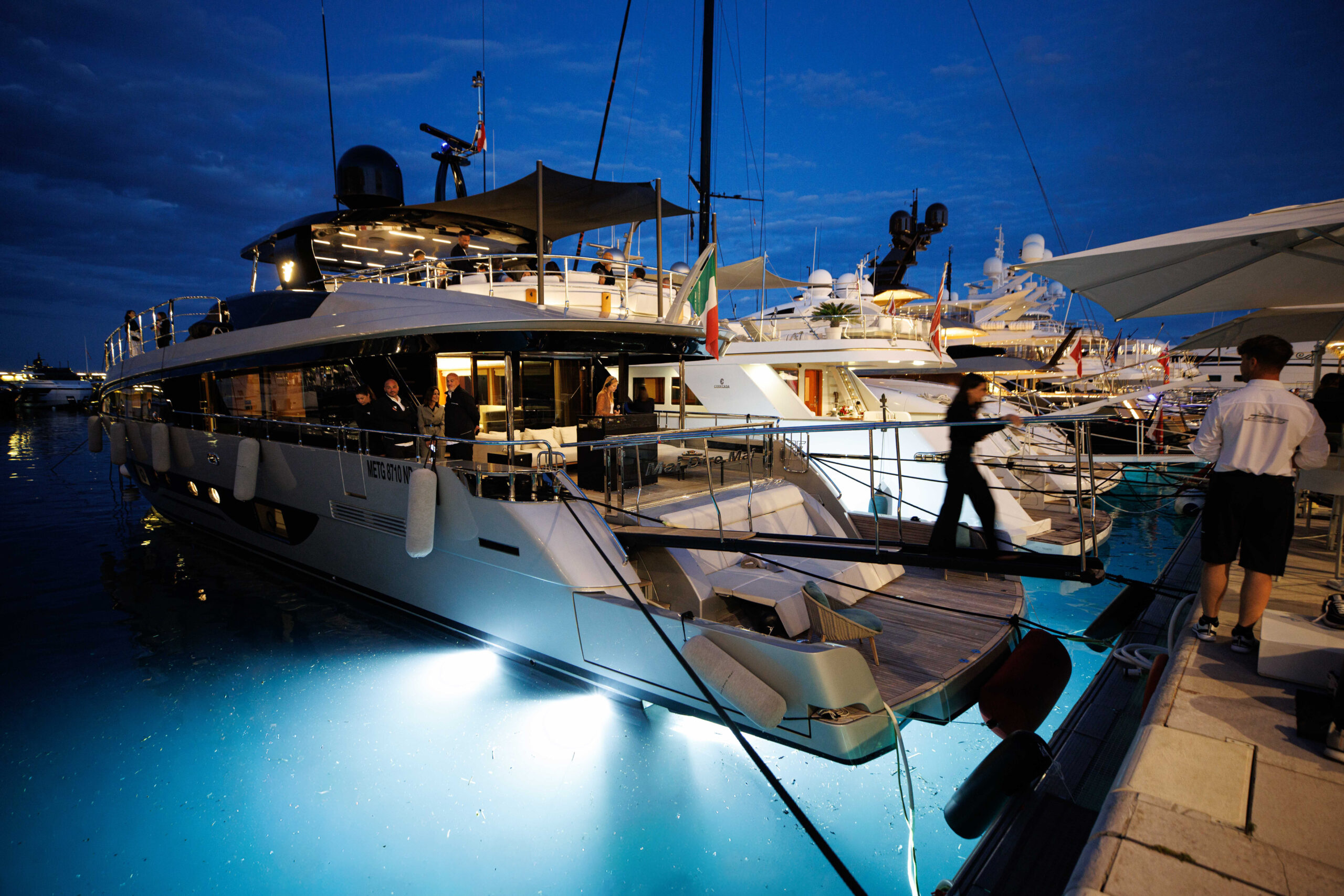 FILIPPETTI YACHTS SPONSOR UFFICIALE DEL PADEL BEST VILLAGE DI MONTECARLO CON UN EVENTO ESCLUSIVO A BORDO DELL’F100